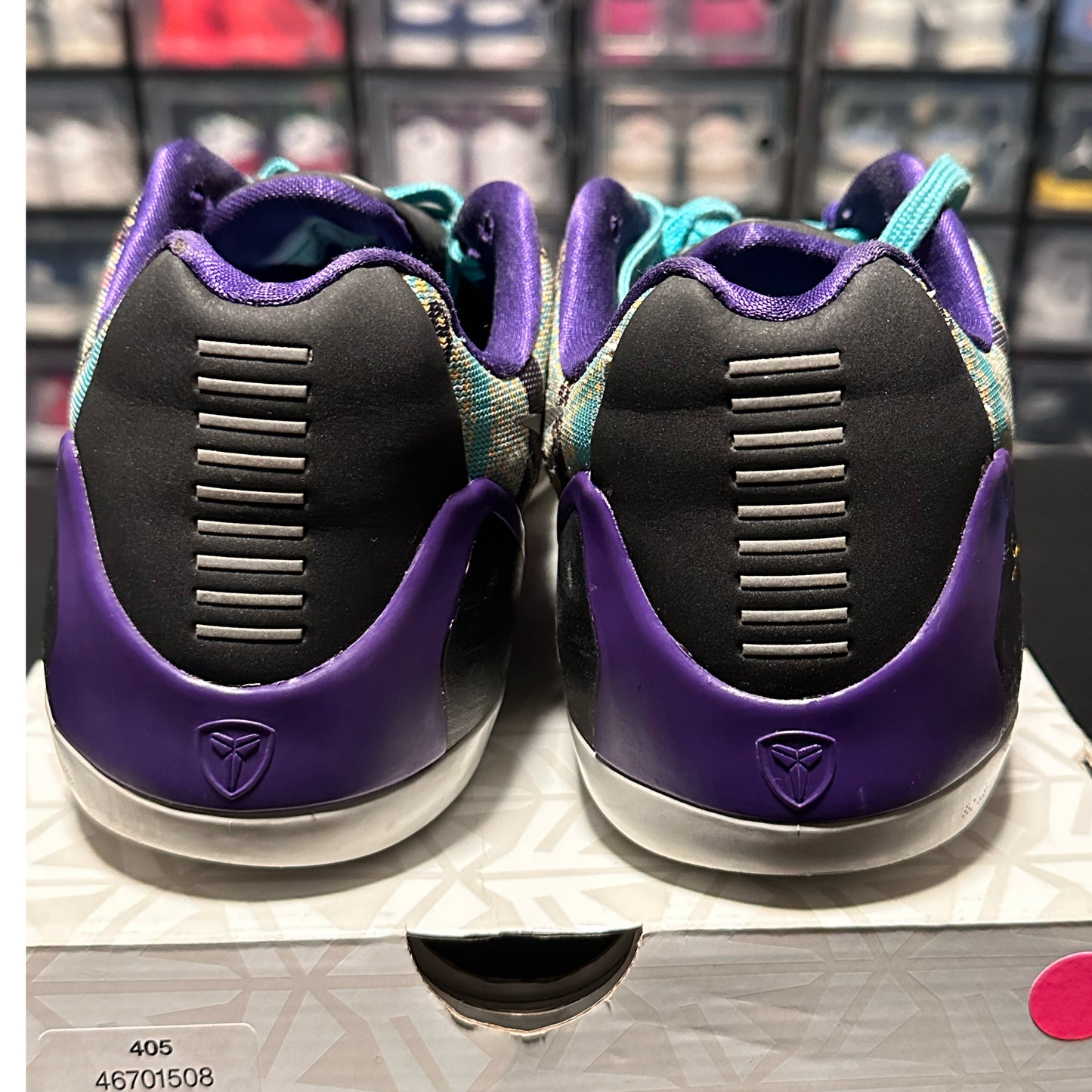 Kobe 9 EM Low Unleashed Pre-Owned