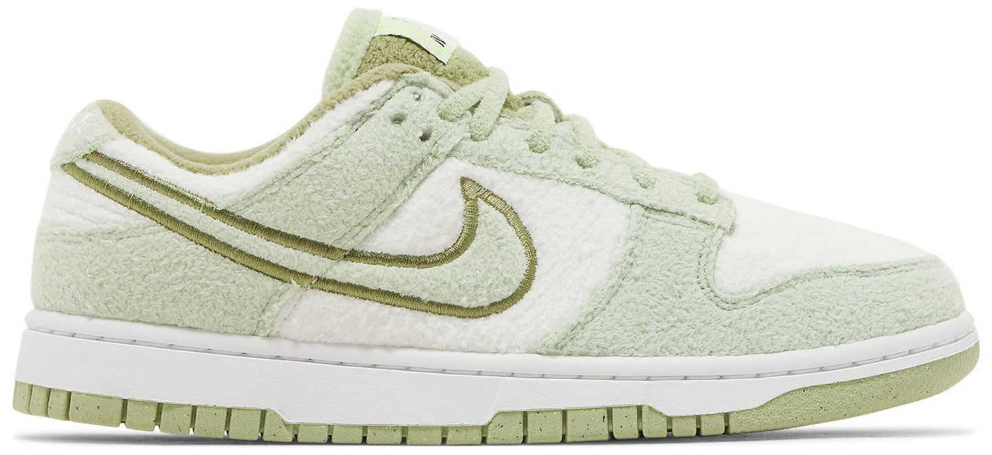 Nike Dunk Low SE Fleece Pack Honeydew