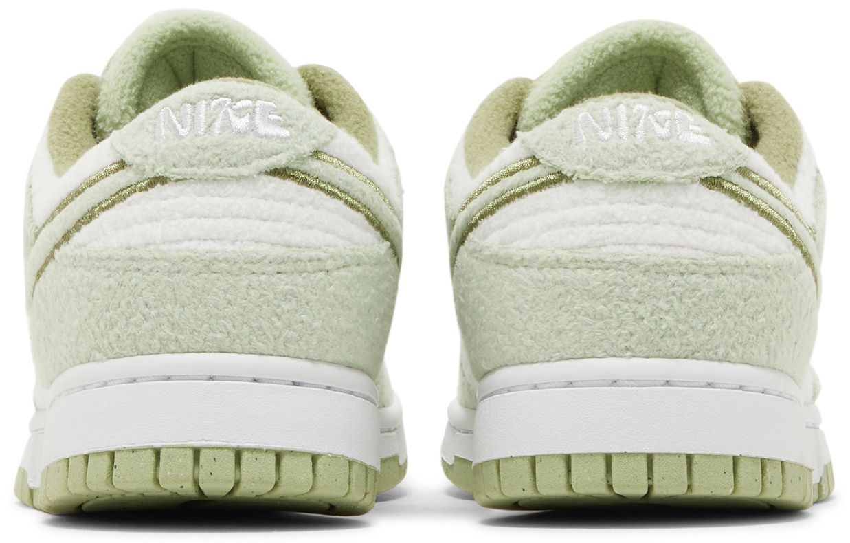 Nike Dunk Low SE Fleece Pack Honeydew