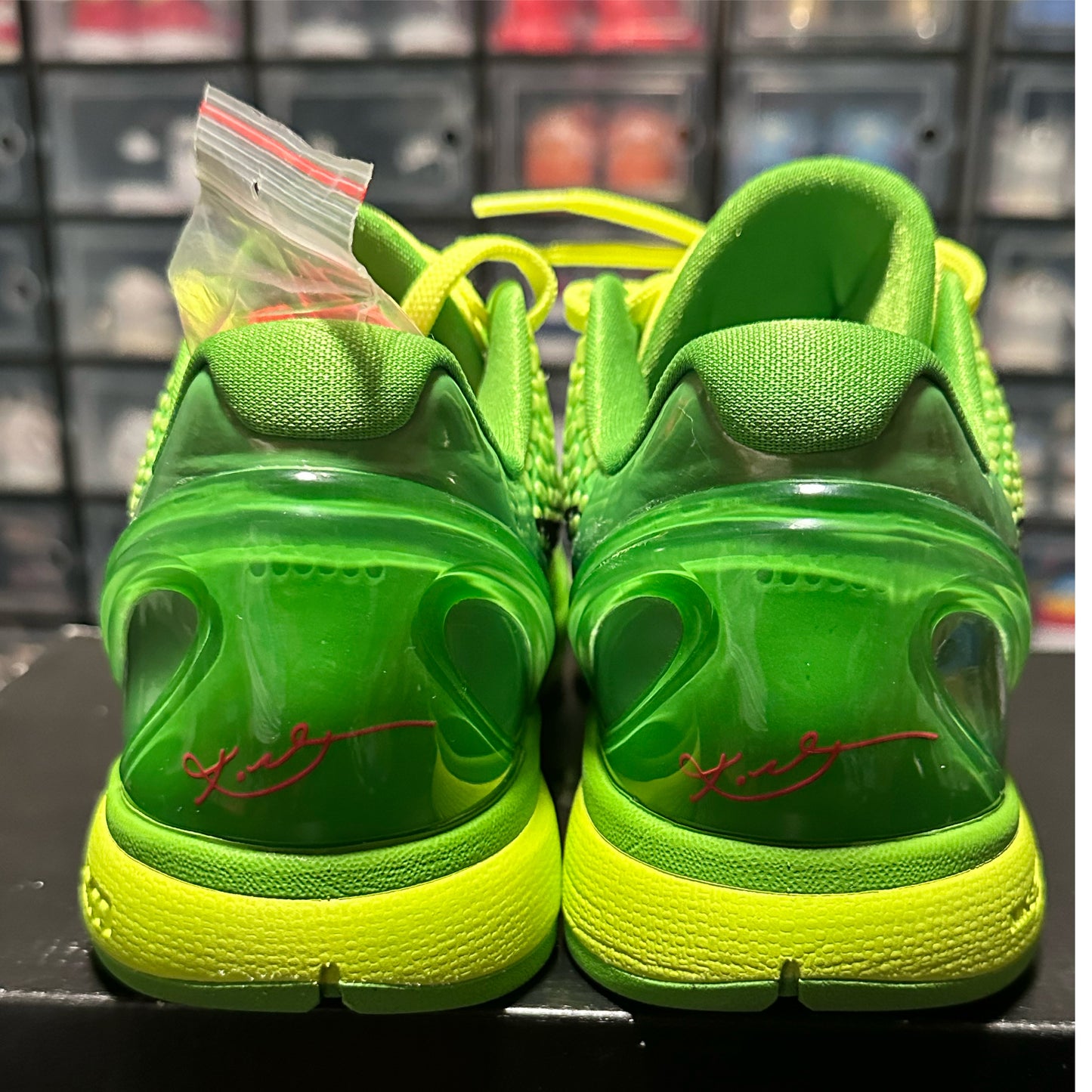 Kobe 6 Protro Grinch Pre-Owned