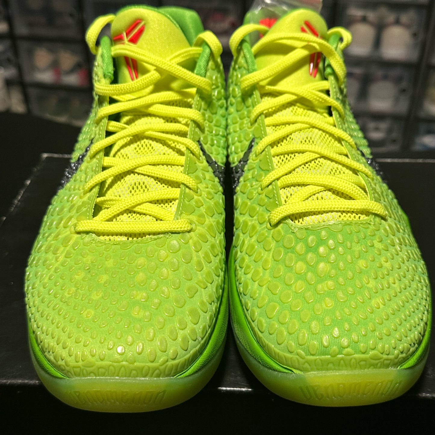 Kobe 6 Protro Grinch VNDS Pre-Owned