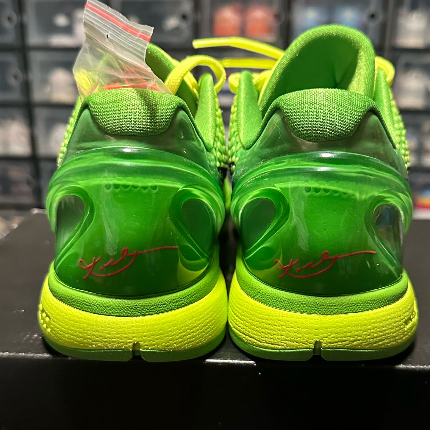 Kobe 6 Protro Grinch VNDS Pre-Owned